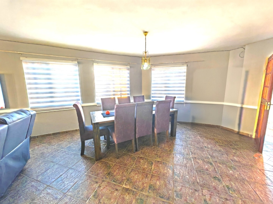 3 Bedroom Property for Sale in Pellissier Free State